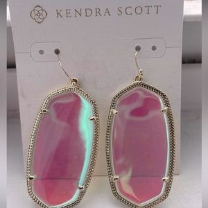 Kendra Scott Danielle Dichroic Glass. Never worn new without tag